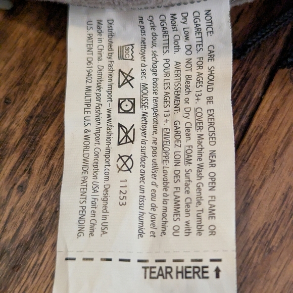 Cabeau Evolution Gray Travel Pillow Memory Foam Comfort New Never Used - Picture 3 of 14